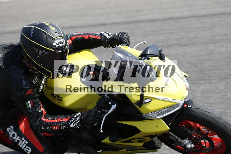 /Archiv-2025/49 26.08.2025 Cornu Master School ADR/blau-bleu/78